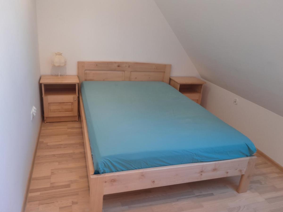 Apartamenty Nad Jeziorem Piaski Волін Екстер'єр фото