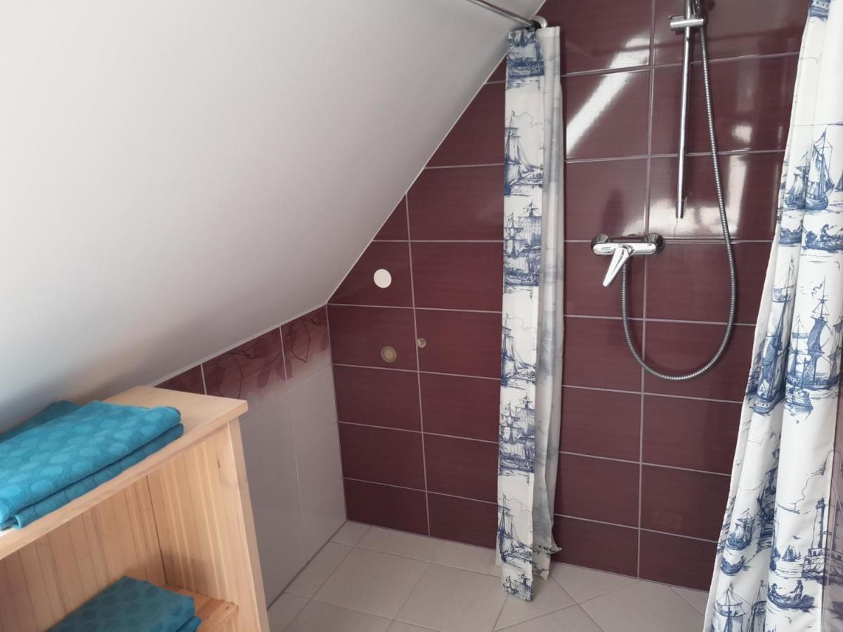 Apartamenty Nad Jeziorem Piaski Волін Екстер'єр фото